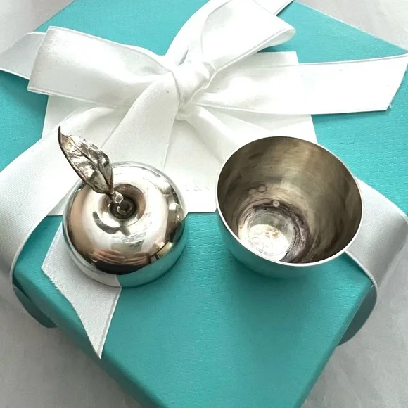 Vintage Tiffany & Co. apple trinket jewelry pill box lidded - Picture 8 of 16